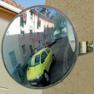 lustro do wyjazdu z garażu i pomocy przy parkowaniu